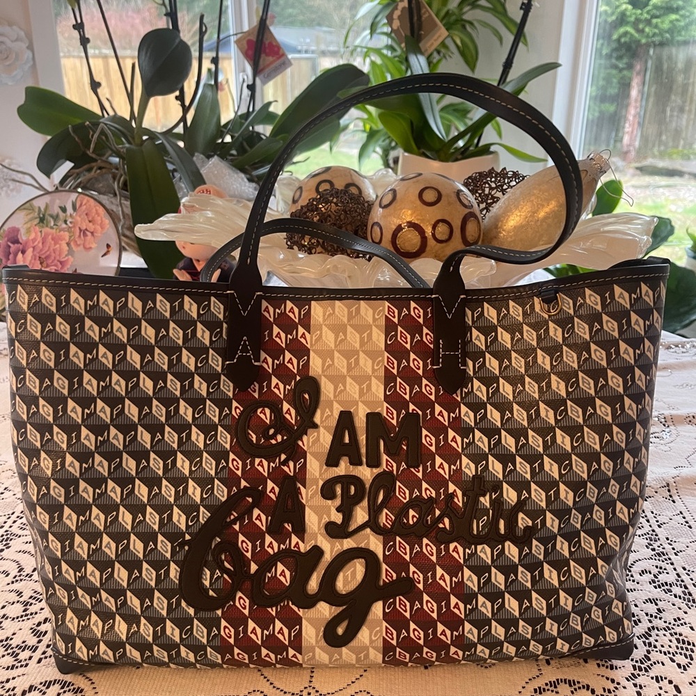 HNYA tote bag